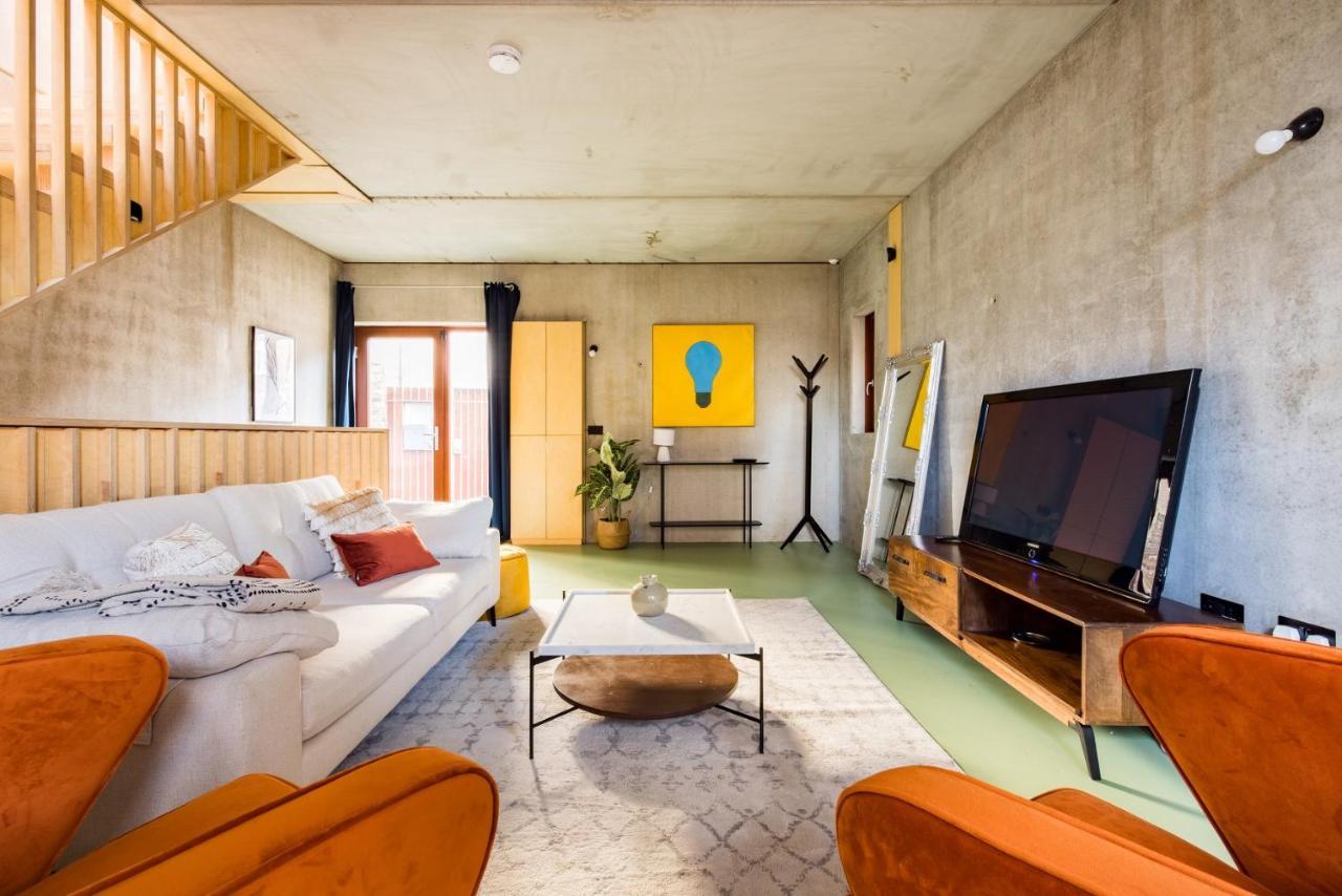 The Victoria Park Sanctuary - Stunning 2Bdr Flat Apartment Londra Exterior foto