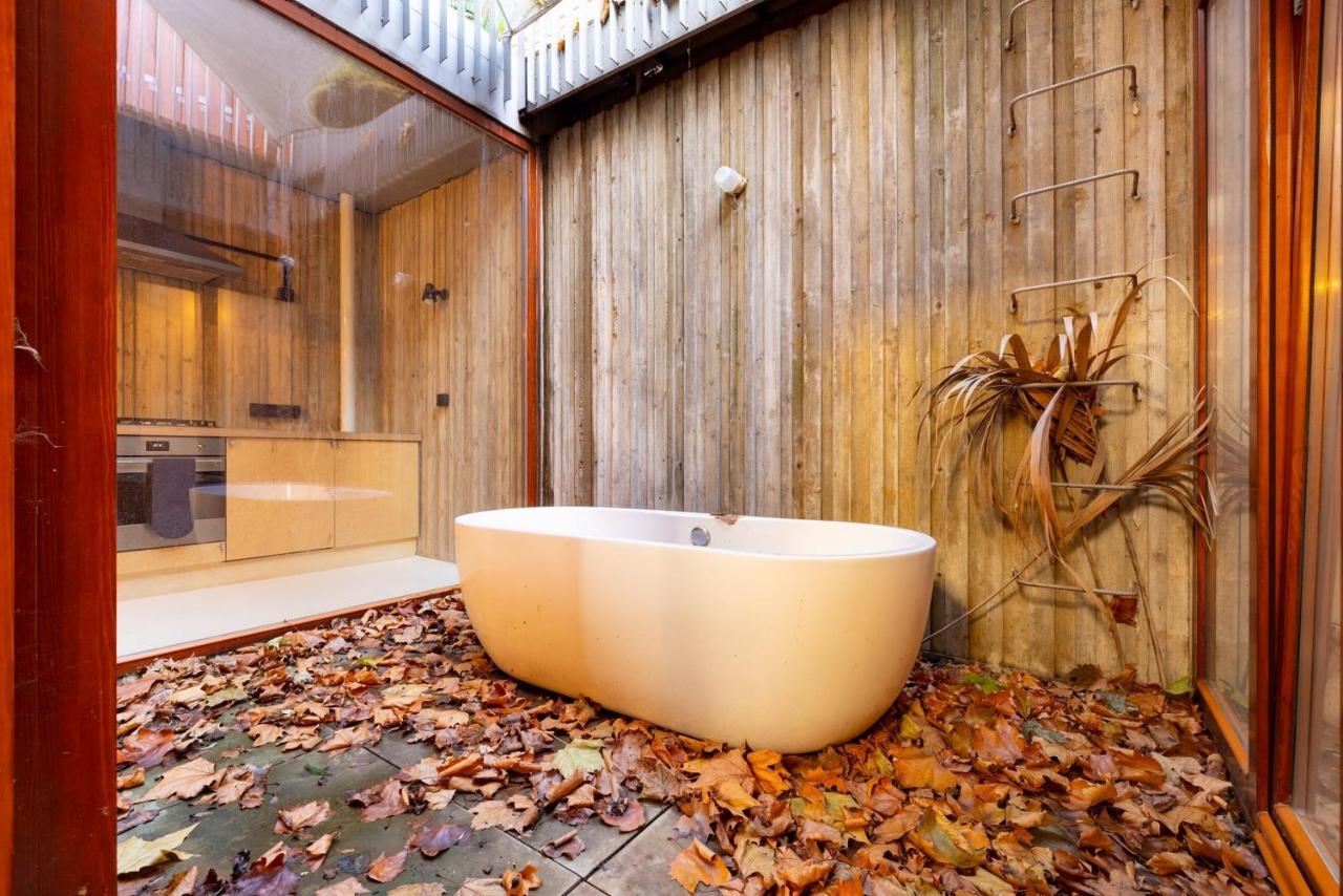 The Victoria Park Sanctuary - Stunning 2Bdr Flat Apartment Londra Exterior foto